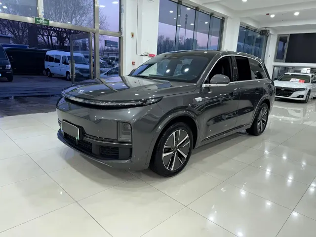 Фотография автомобиля — Li Auto L8