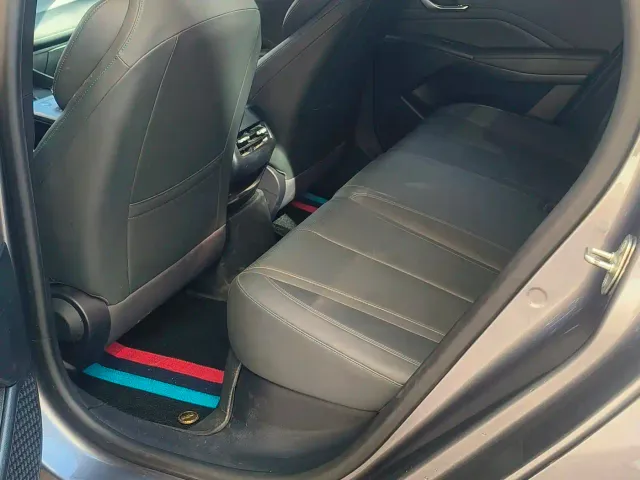 BYD Qin PLUS — Фото автомобиля 5