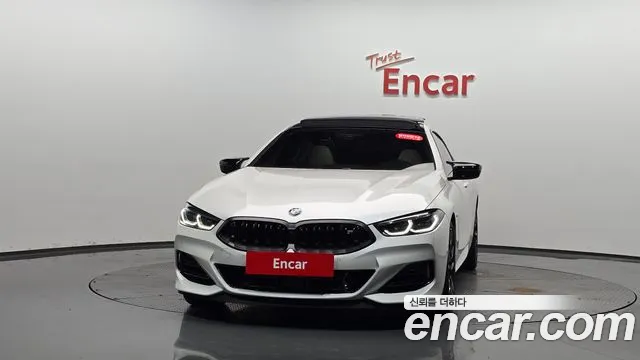 BMW 8-Series — Фото автомобиля 3