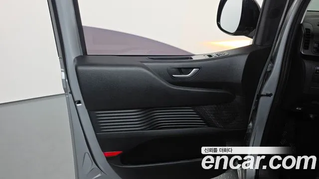 Hyundai Staria Staria Tourer 11 мест — Фото автомобиля 23