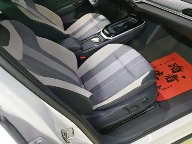 Volkswagen ID.4 Crozz — Фото автомобиля 24