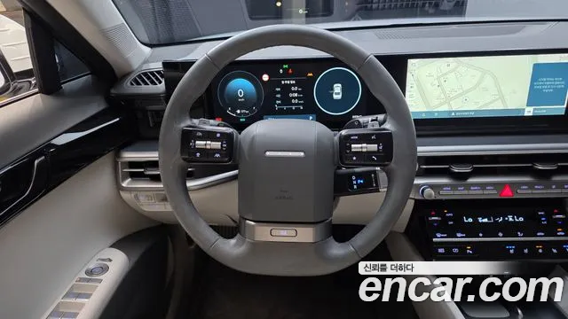 Hyundai Grandeur GN7 — Фото автомобиля 20