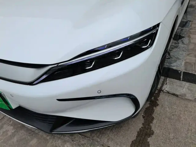 BYD Han — Фото автомобиля 23