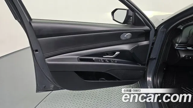 Hyundai Avante CN7 — Фото автомобиля 24