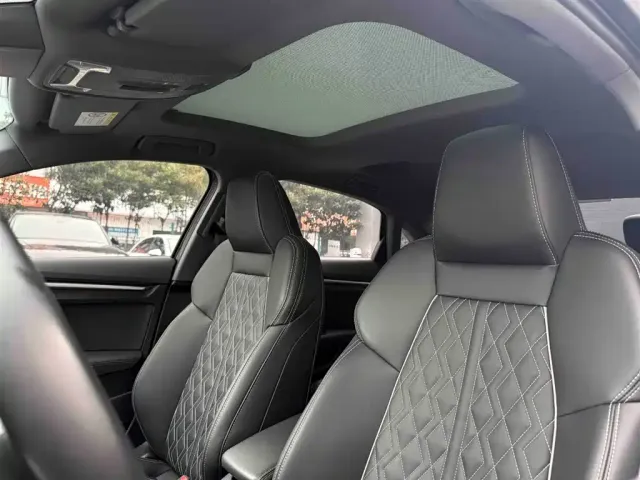 Audi Audi A3 2025 A3L Limousine 35TFSI Flying Premium — Фото автомобиля 18