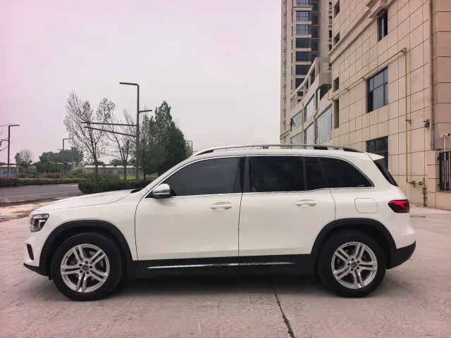 Mercedes-Benz GLB-Class — Фото автомобиля 7