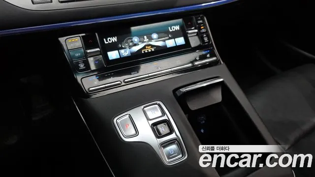 Hyundai Grandeur Новый Grandeur IG — Фото автомобиля 9