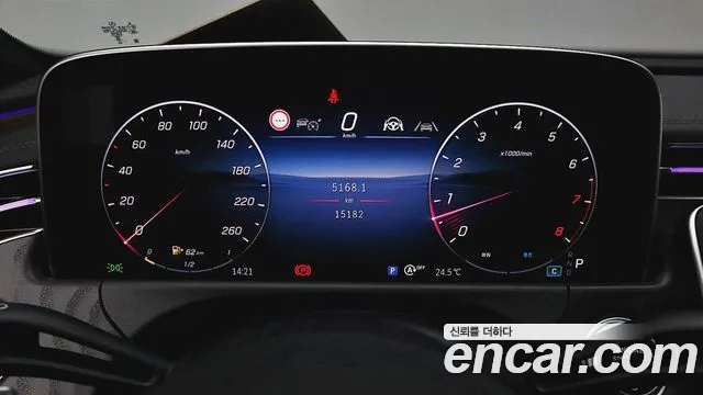 Mercedes-Benz E-Class W214 — Фото автомобиля 14