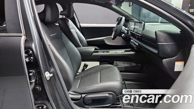 Hyundai Ioniq 6 — Фото автомобиля 26