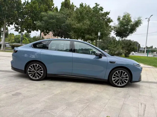 Leapmotor B01 — Фото автомобиля 4