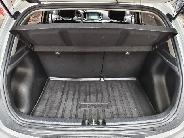 Kia KX1 — Фото автомобиля 10