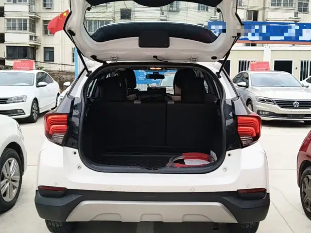 Toyota YARiS L Zhi Xuan — Фото автомобиля 18