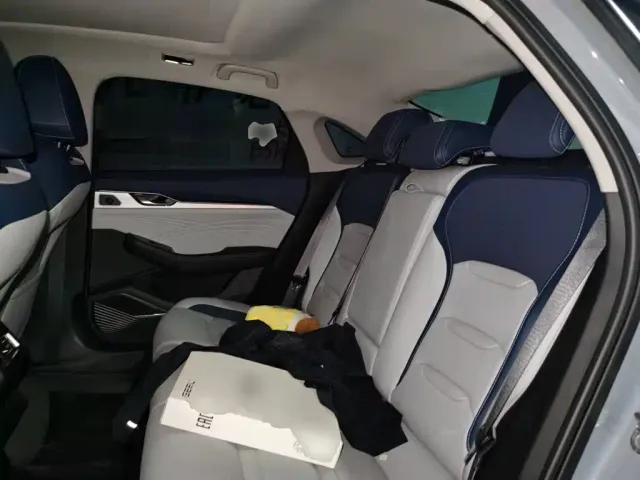 Geely Xingrui — Фото автомобиля 13