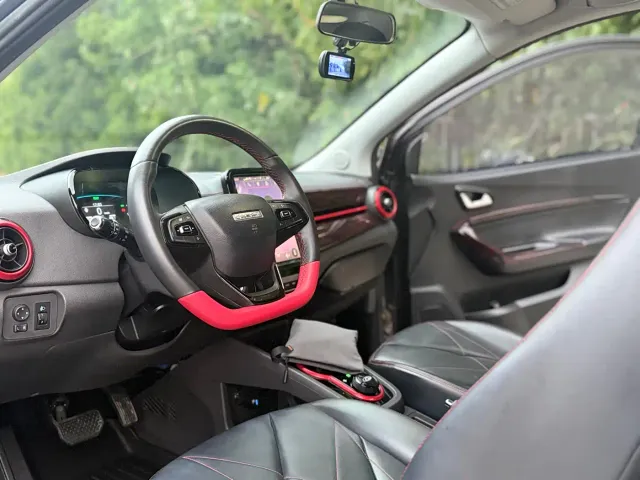 Chery eQ1 — Фото автомобиля 12