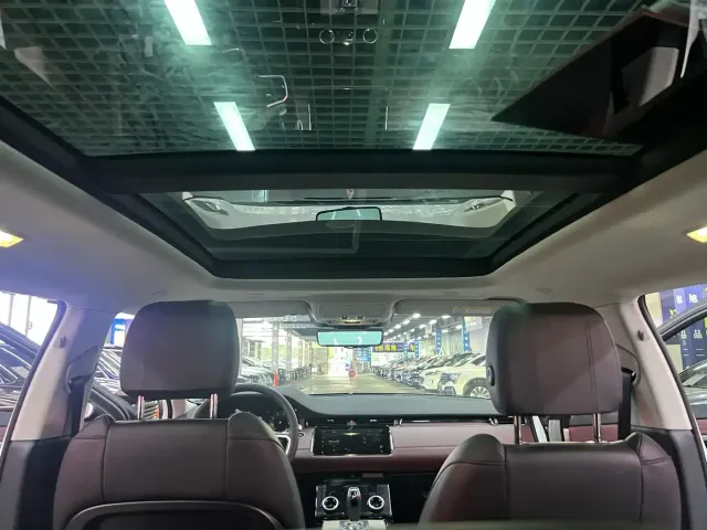 Land Rover Range Rover Evoque — Фото автомобиля 15