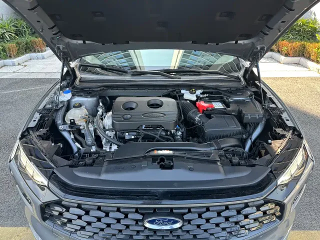 Ford Mondeo — Фото автомобиля 27