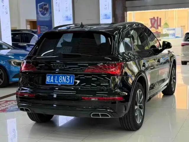 Audi Q5L — Фото автомобиля 4