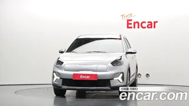 Kia Niro Niro Plus Air — Фото автомобиля 3