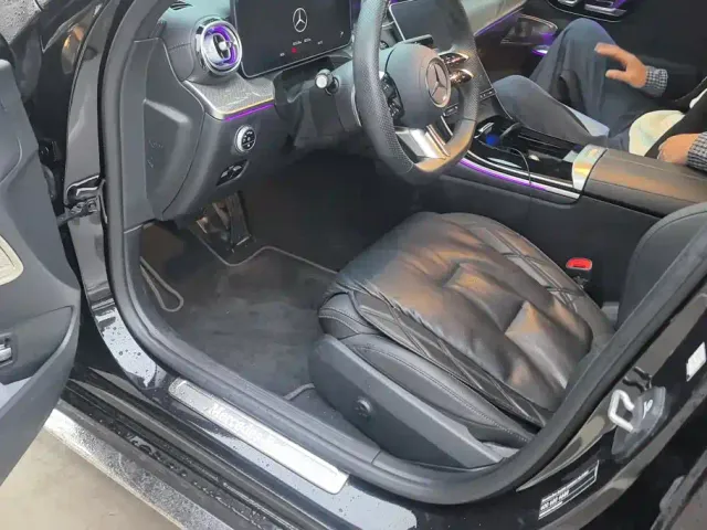 Mercedes-Benz C-Class — Фото автомобиля 9