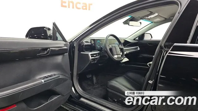 Hyundai Grandeur GN7 — Фото автомобиля 15