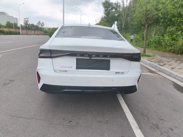Chery Fulwin A8 — Фото автомобиля 7