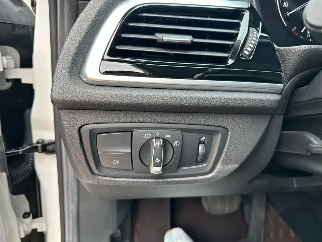 BMW 1 Series — Фото автомобиля 16