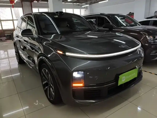 Li Auto L9 — Фото автомобиля 3
