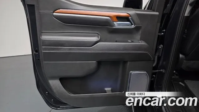 GMC Sierra — Фото автомобиля 14