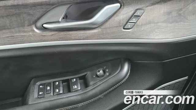 Jeep Cherokee WL — Фото автомобиля 26