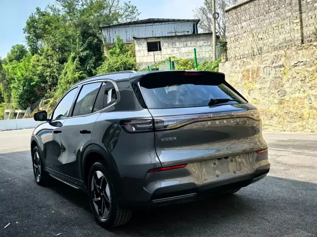 Geely Galaxy E5 — Фото автомобиля 15