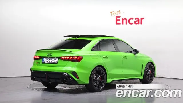 Audi RS3 — Фото автомобиля 2