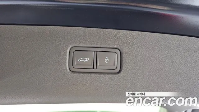 Genesis GV80 — Фото автомобиля 22