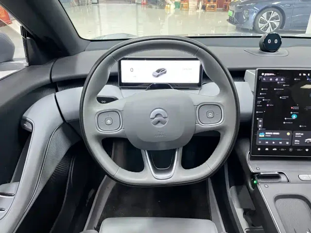 Nio ET5 Touring — Фото автомобиля 11