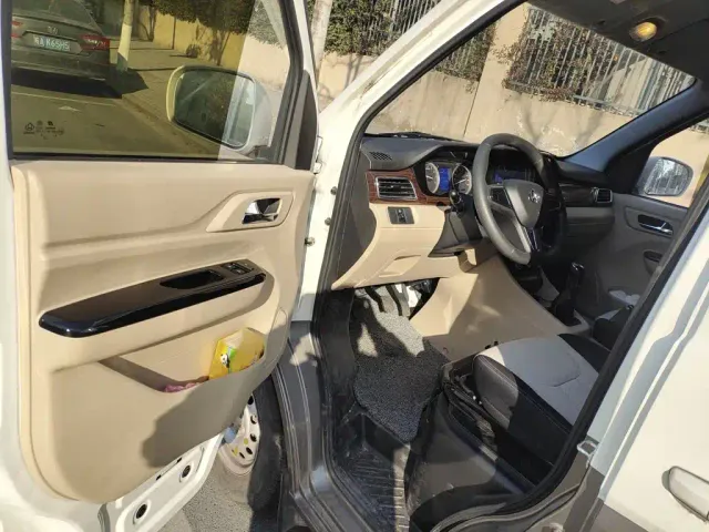 Changan Kuayue Kuayuexing V5 — Фото автомобиля 13