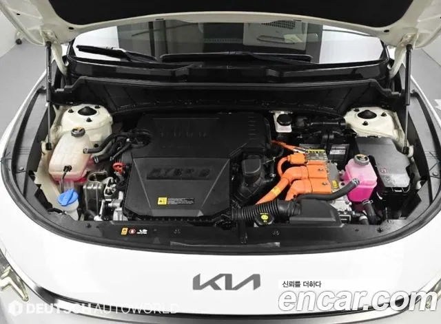 Kia Niro The All New Niro Signature — Фото автомобиля 6