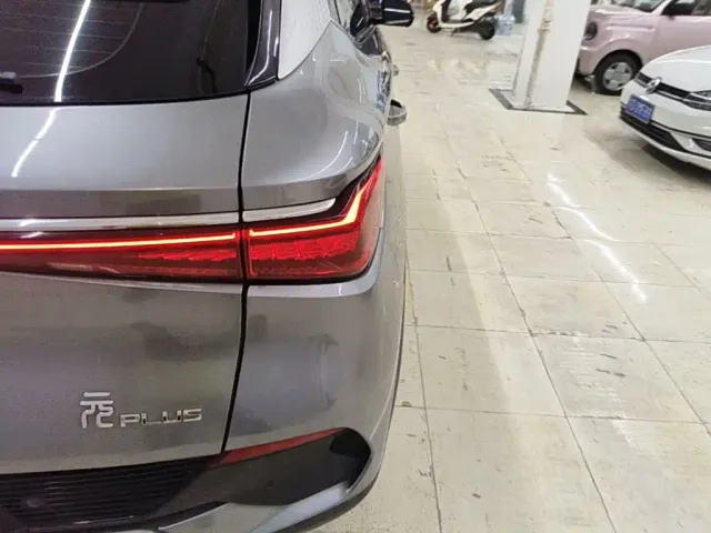 BYD Yuan PLUS — Фото автомобиля 7