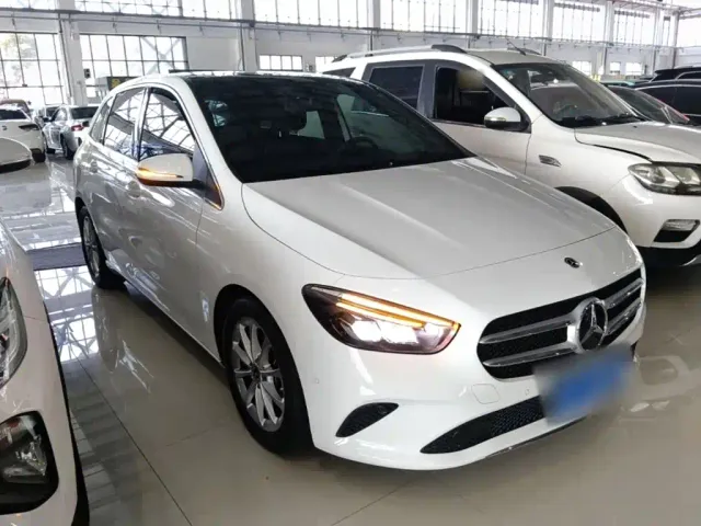 Mercedes-Benz B-Class — Фото автомобиля 3