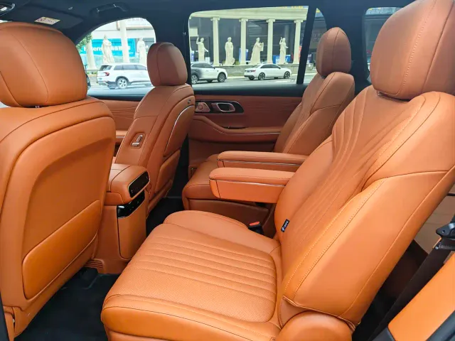 Geely Galaxy M9 — Фото автомобиля 11