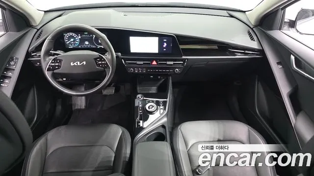 Kia Niro The All New — Фото автомобиля 10