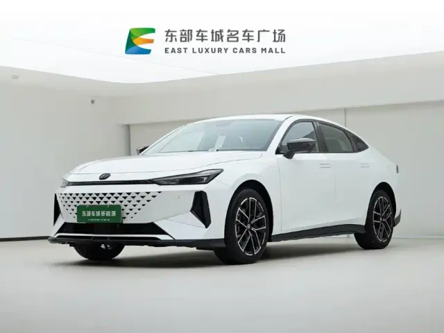 Фотография автомобиля — Changan UNI-V
