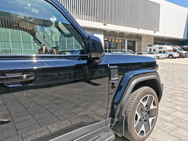 iCAR V27 — Фото автомобиля 10