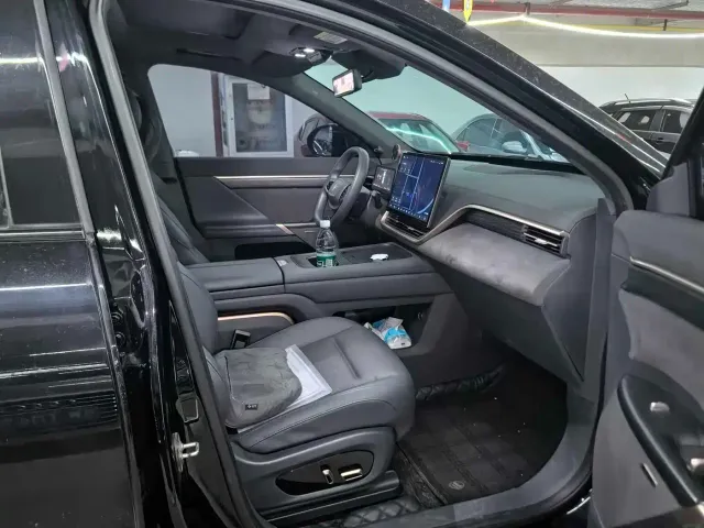 Dongfeng eπ 008 — Фото автомобиля 13