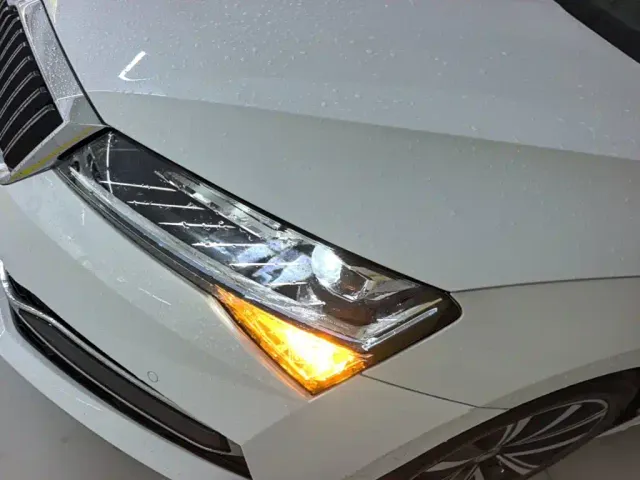Skoda Superb — Фото автомобиля 23