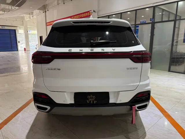 Chery Tiggo 8 — Фото автомобиля 5