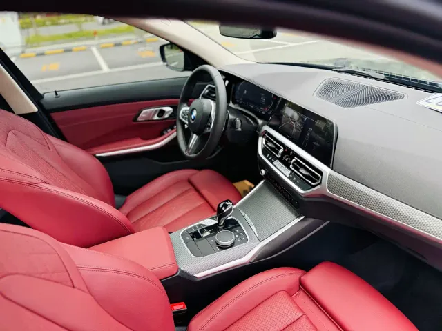 BMW 3 Series — Фото автомобиля 15