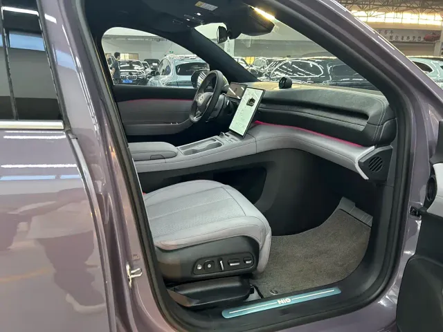 Nio EC6 — Фото автомобиля 8