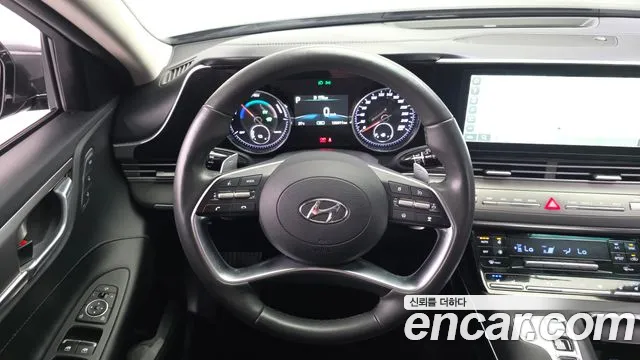 Hyundai Grandeur Exclusive — Фото автомобиля 10