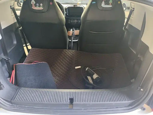 Roewe Clever — Фото автомобиля 13