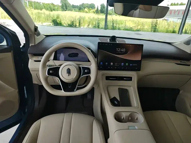 Shangjie SUV — Фото автомобиля 9