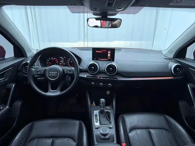 Audi Q2L — Фото автомобиля 17